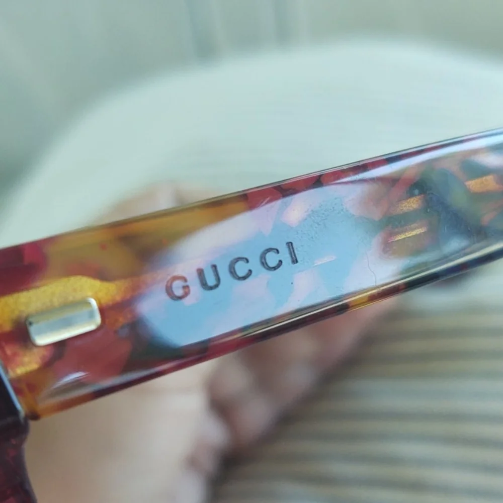 Gucci authentic red